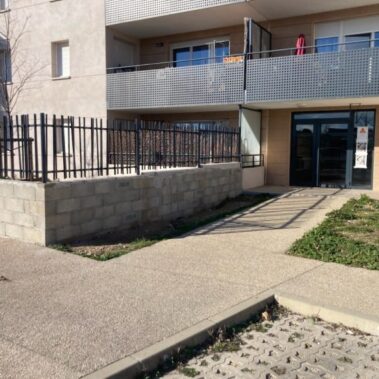 CLOTURE TYPE BAMBOU 2 VILLENEUVE LES AVIGNON