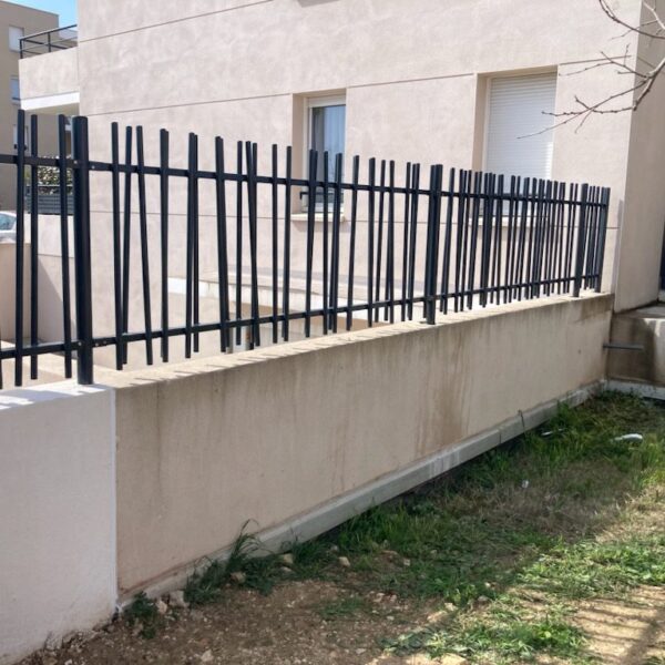 CLOTURE TYPE BAMBOU 6 VILLENEUVE LES AVIGNON