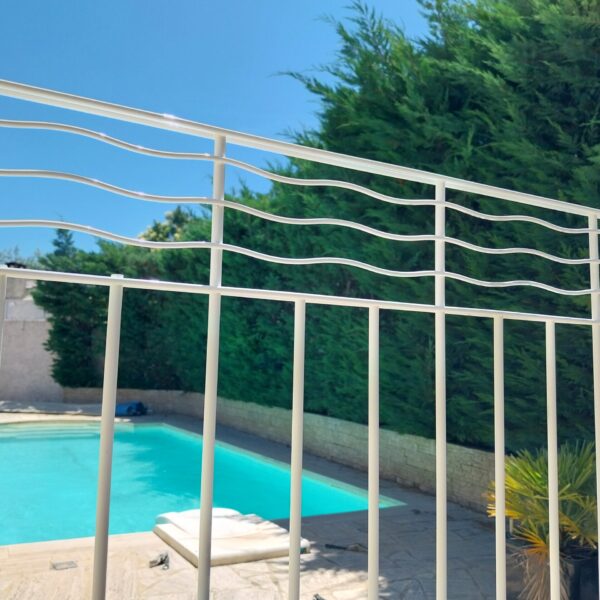 Clôture aux Normes Pisicne - Hestia - Avignon