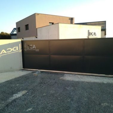 Portail Coulissant avec Découpe Plasma 2 - Hestia - Avignon