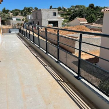 Garde corps 3 espace remplissage tole perfo 2 - hestia - avignon