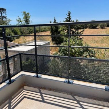 Garde corps 3 espace remplissage tole perfo - hestia - avignon