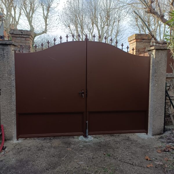 Portail Habitation Acier 2 Vantaux Couleur MARS 2525 (2)