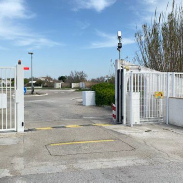 Portail et portillon avec poteau de réception commun - Hestia - Avignon