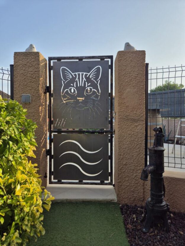 Portillon avec motifs Personalisé découpé au plasma Portillon avec motifs Personalisé découpé au plasma