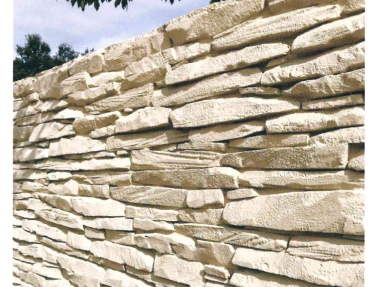 Cloture-en-beton-prefabrique
